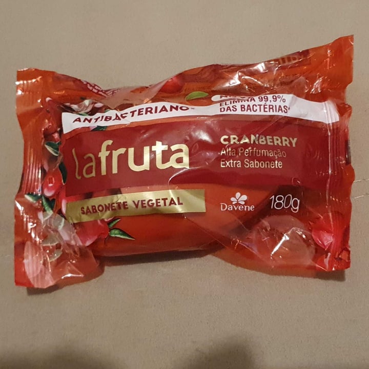 photo of Davene Sabonete La Fruta - Cranberry shared by @lemerick on  02 May 2022 - review