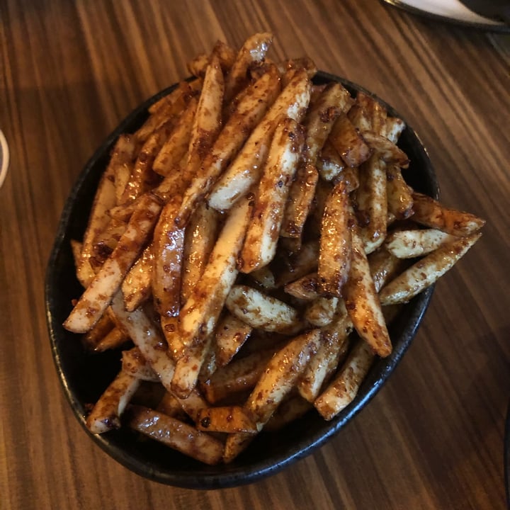 photo of The Guild Salt and Vinegar Fries shared by @aishahalattas on  30 Nov 2021 - review
