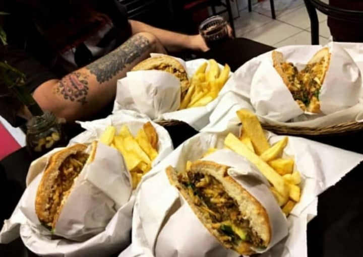 photo of Mr. Food - Breña Hamburguesa de soya shared by @black17alex on  28 Feb 2020 - review