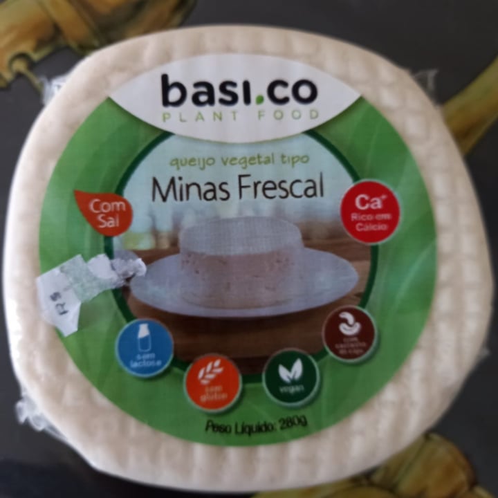 review photo of Basi.co Queijo Vegetal tipo Minas Frescal shared by @carolmarques on 16 Jul 2021 - review