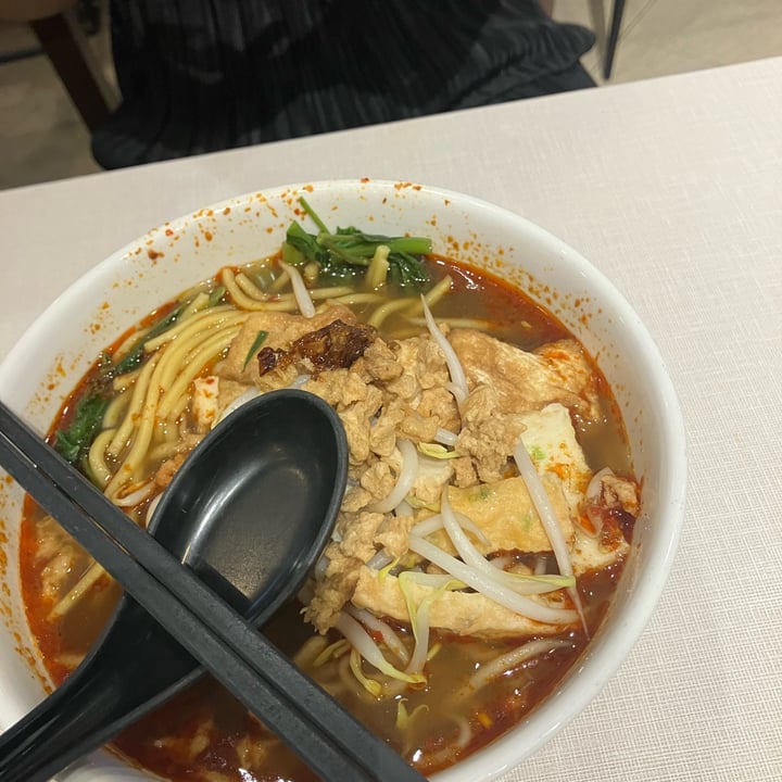 photo of D’Life Signature Prawn Noodle shared by @asneezeortwo on  18 Jul 2022 - review