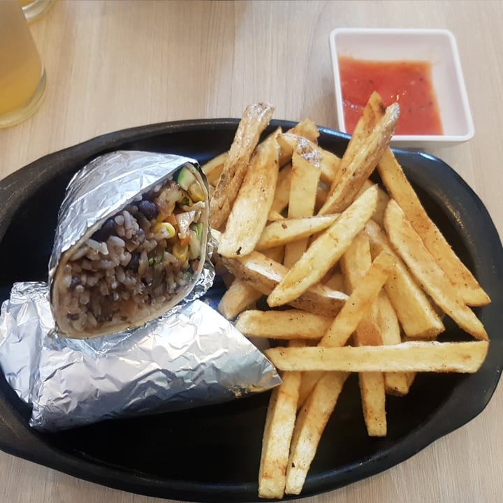 photo of La Madriguera, Alimentación Consciente Burrito vegano shared by @catacc on  31 Dec 2020 - review