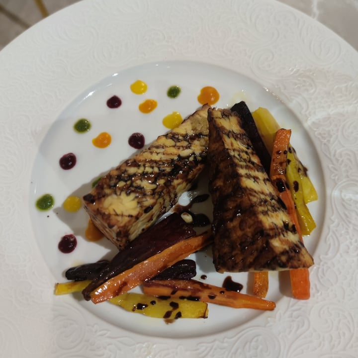 photo of Linfa Milano - Eat Different Tempeh shared by @costanzacacini on  19 Nov 2022 - review