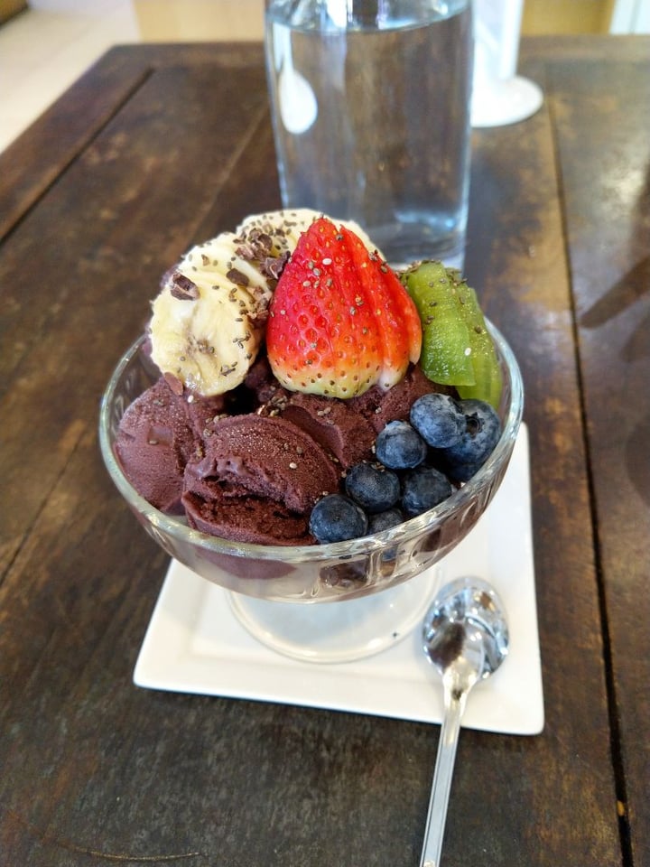 photo of The Living Cafe Acai Bowl shared by @nadoose on  06 May 2019 - review