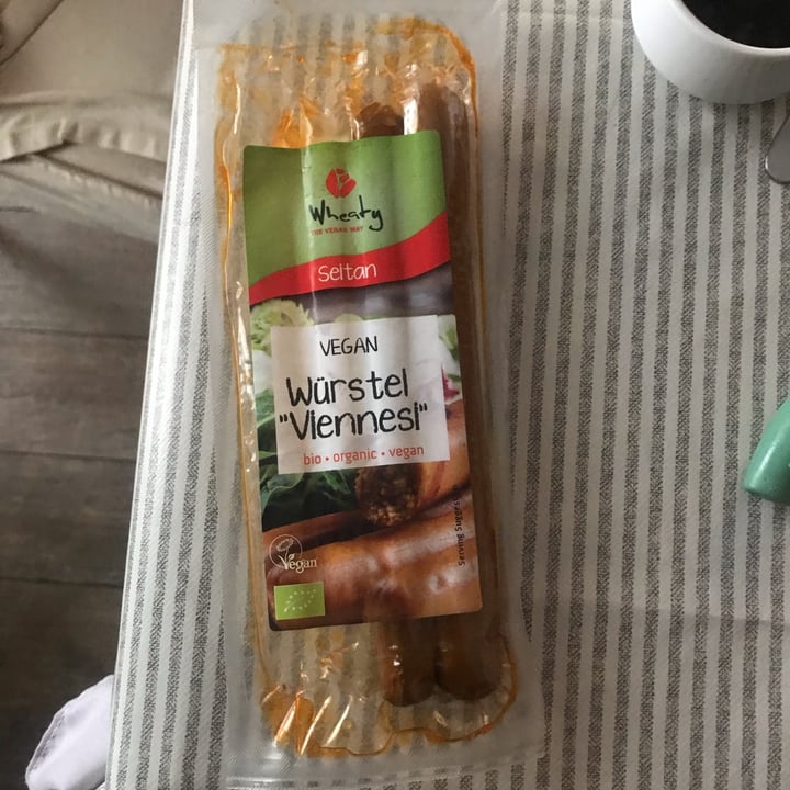 review photo of Wheaty Würstel Viennesi shared by @martamaddalena on 12 Feb 2022 - review