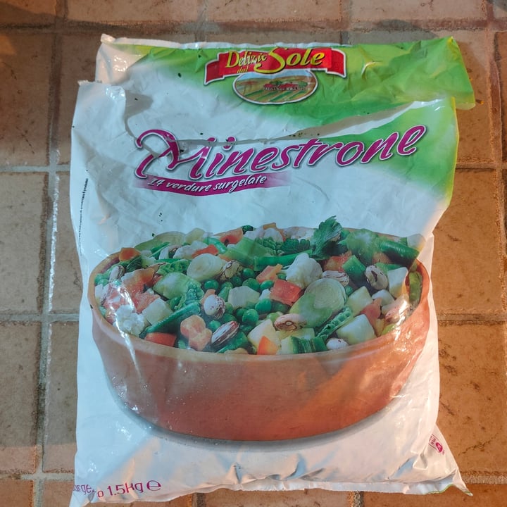 photo of Delizie dal Sole Minestrone 14 verdure surgelate shared by @269vegan269 on  03 May 2022 - review