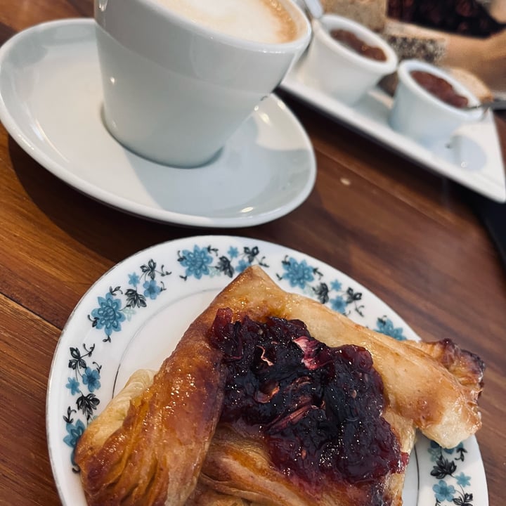 review photo of Las Rivarola Factura de vaniglia shared by @manuuuu on 04 Jun 2022 - review