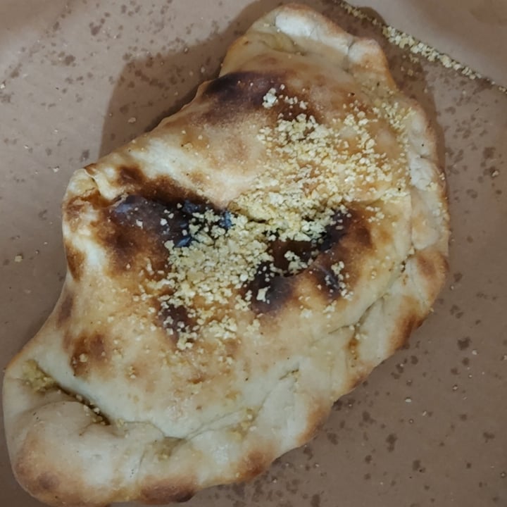 photo of The Vegitaliano Panzerotti Bianco shared by @svraphael88 on  16 Sep 2021 - review