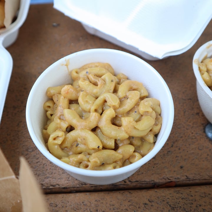 photo of The Southern V Mac 'n' Cheeze shared by @lizmaselli on  21 Jun 2021 - review
