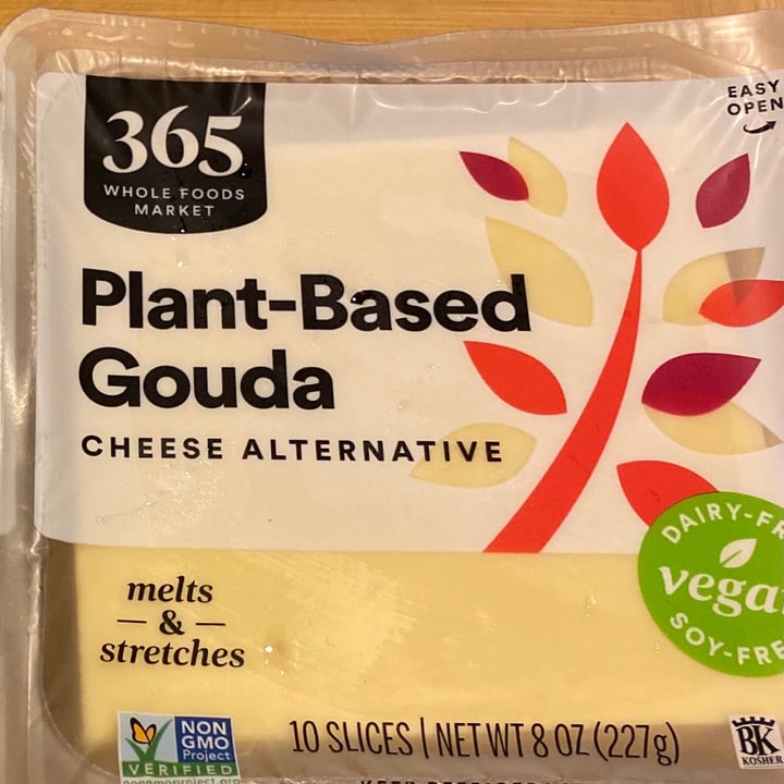 photo of 365 Whole Foods Market Gouda Cheese shared by @lindashafer on  22 Jan 2021 - review