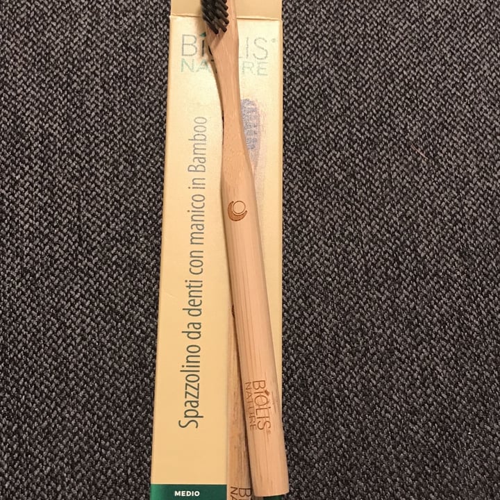 review photo of Biolis Nature Spazzolino da denti con manico in Bamboo shared by @beardocet on 29 Jan 2022 - review