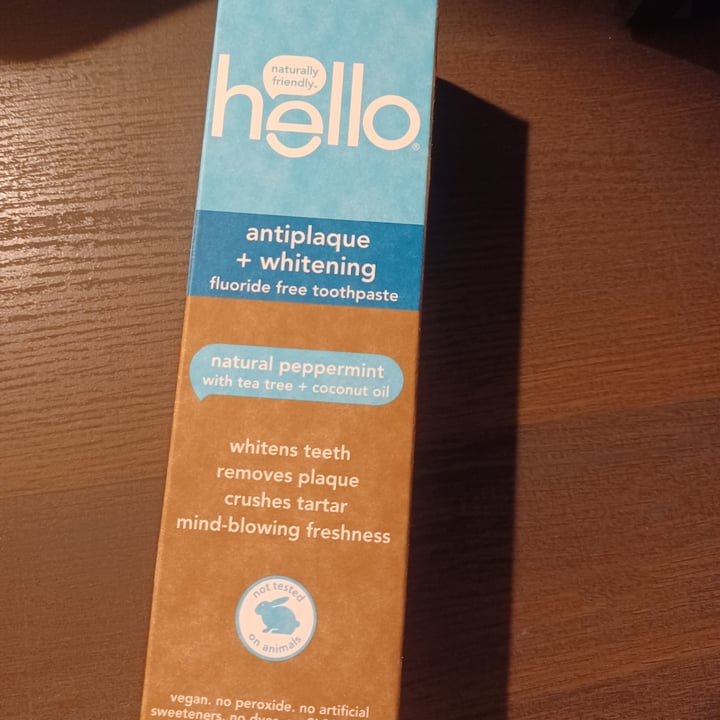 photo of Hello Antiplaque and whitening fluoride free toothpaste shared by @earthling6 on  17 Nov 2022 - review