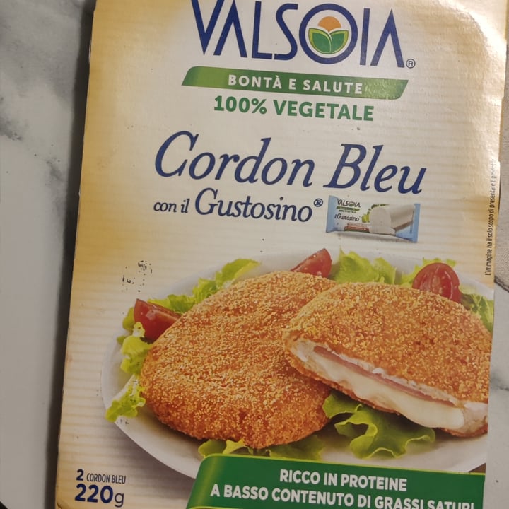 photo of Valsoia Cordon Bleu con il Gustosino shared by @noema96 on  07 Aug 2022 - review