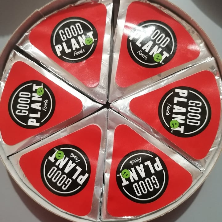 review photo of Good Plants Smoked Gouda shared by @raquelochoa on 27 Nov 2022 - review