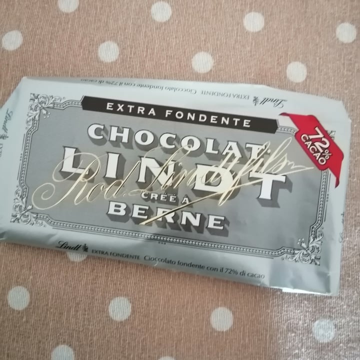 photo of Lindt Cioccolato Extra Fondente 72% shared by @fedevegana on  16 Oct 2021 - review