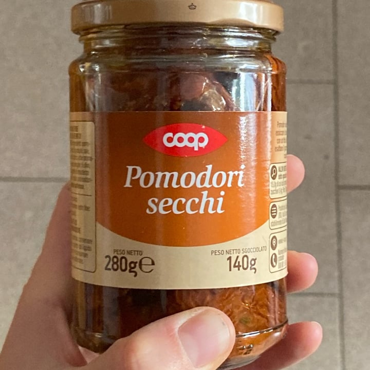 review photo of Coop Pomodori secchi shared by @francescaballetti on 29 Mar 2022 - review
