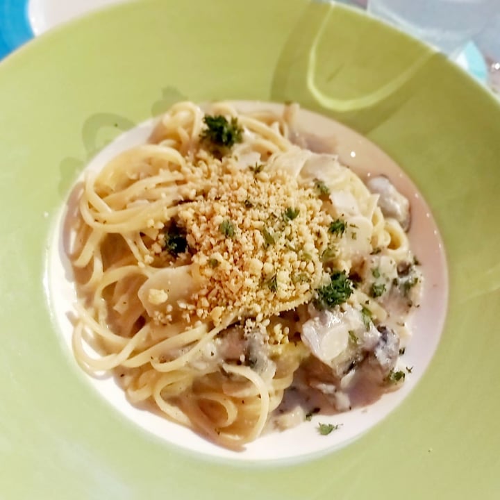 photo of Privé Tiong Bahru Linguine Mushroom ‘Carbonara’ shared by @lkmetta on  27 Sep 2020 - review