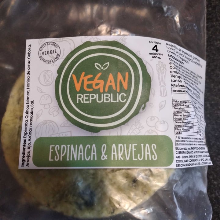 photo of Vegan Republic Espinaca y Arvejas shared by @nadya84 on  01 Sep 2021 - review