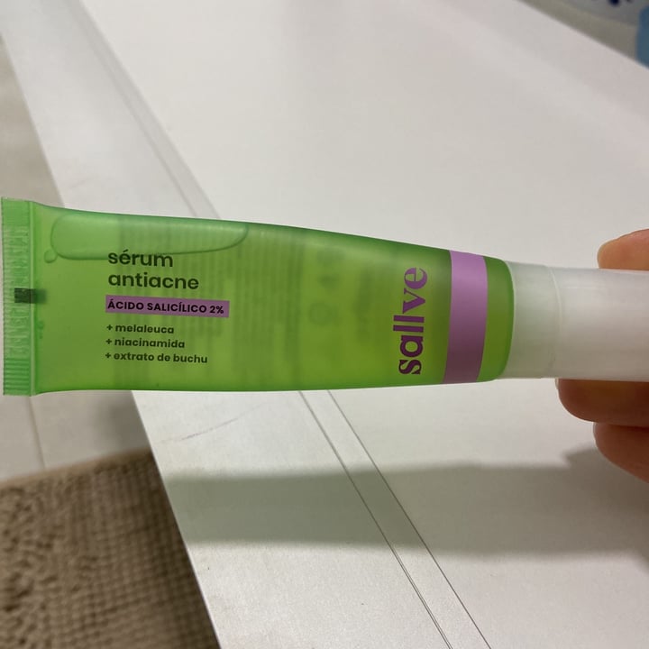 photo of Sallve Serum antiacne shared by @claracastelani on  09 Jul 2021 - review