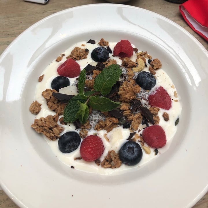 photo of Le Pain Quotidien Chia bowl shared by @ginevrafigini on  12 Sep 2021 - review