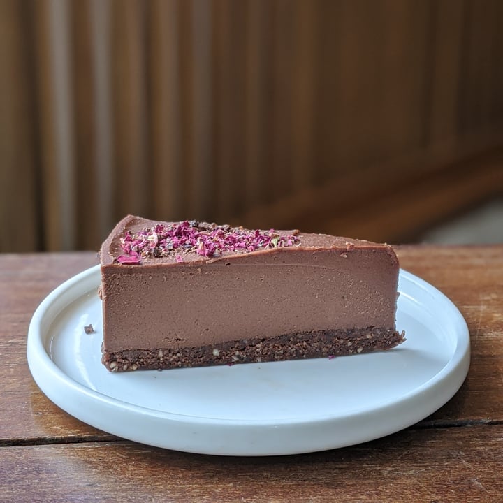 photo of The Living Cafe Vegan Raw chocolate “cheesecake” shared by @xinru-t on  27 Dec 2020 - review