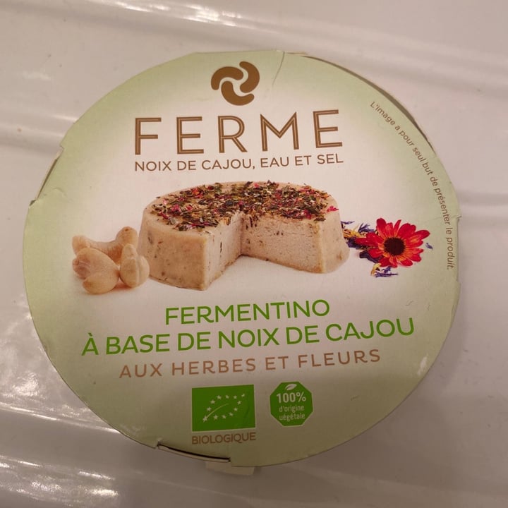 photo of Fermé Fermè con Erbe e Fiori shared by @plantbasedizy on  12 Jan 2020 - review