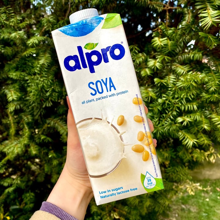 photo of Alpro Soya Plain Milk shared by @itsanavi on  29 Nov 2020 - review
