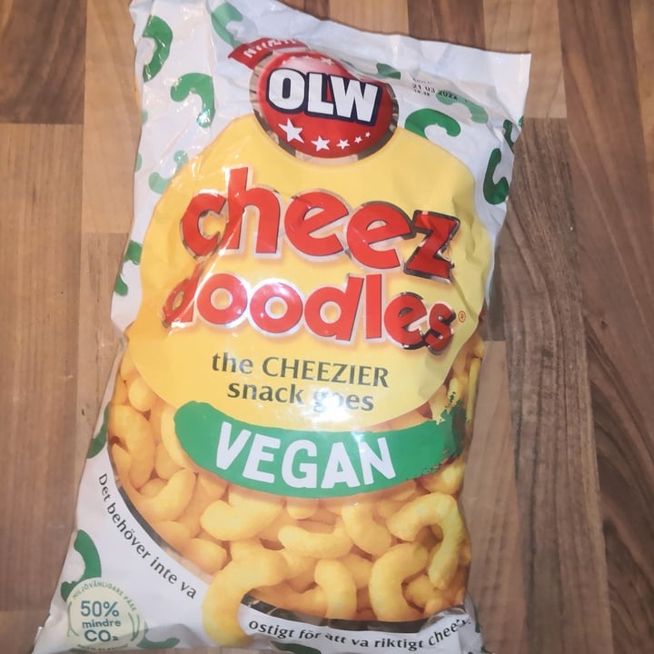 photo of Olw Cheez doodles vegan shared by @soyflake on  31 Oct 2021 - review