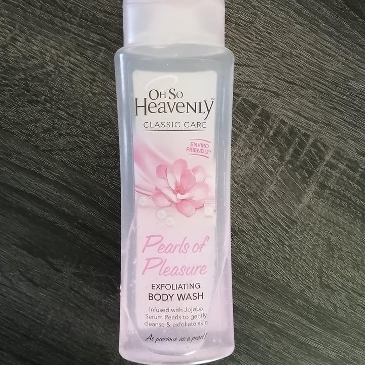 photo of Oh So Heavenly Pearls of Pleasure Exfoliating Body Wash shared by @beverley77 on  19 Aug 2021 - review