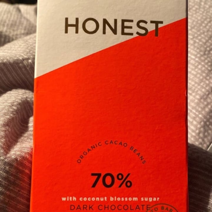 review photo of Honest Chocolate 70% Dark Chocolate With Coconut Sugar shared by @torirose on 11 Nov 2020 - review