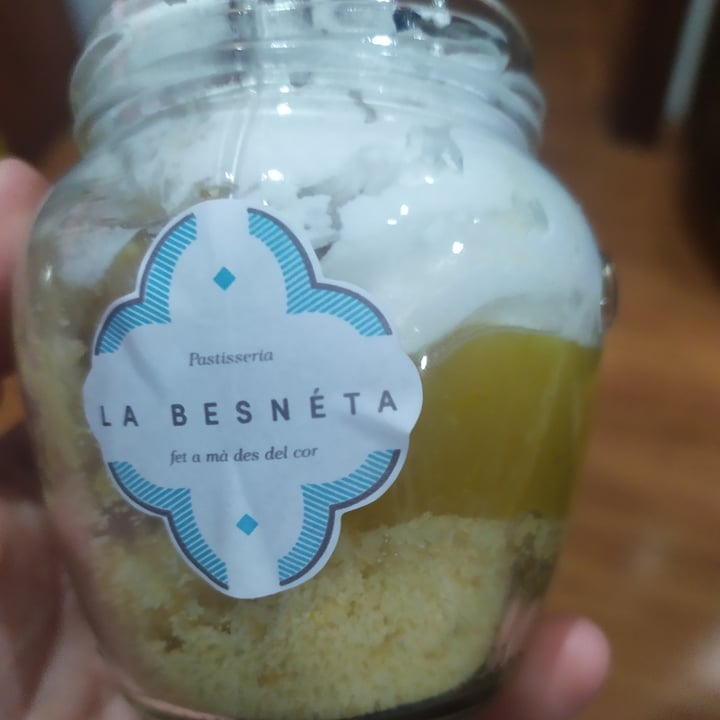 photo of La Besneta Lemon pie en tarrina shared by @eli-trujillo on  08 Jan 2021 - review