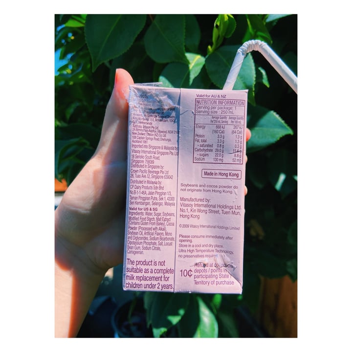 review photo of Vitasoy Chocolate Soy Milk 250ml shared by @groovyjunebug on 02 Aug 2021 - review