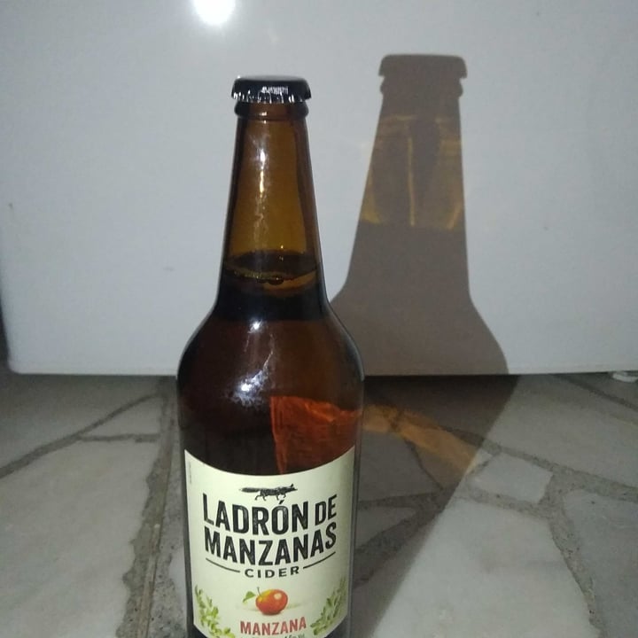 photo of Old Mout Cider Ladrón de manzanas shared by @consue on  08 Nov 2020 - review