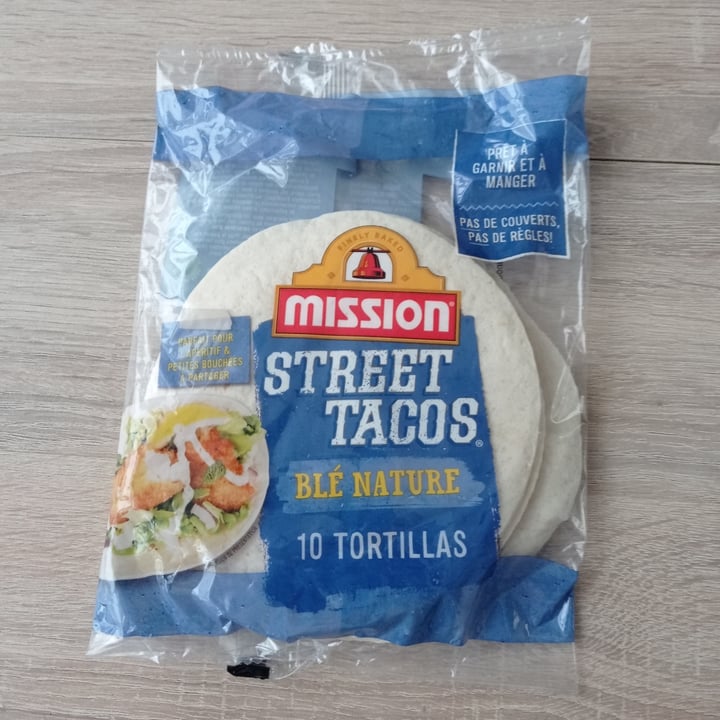 photo of Mission Foods Street Tacos Flour Tortillas shared by @koyott on  02 Dec 2021 - review
