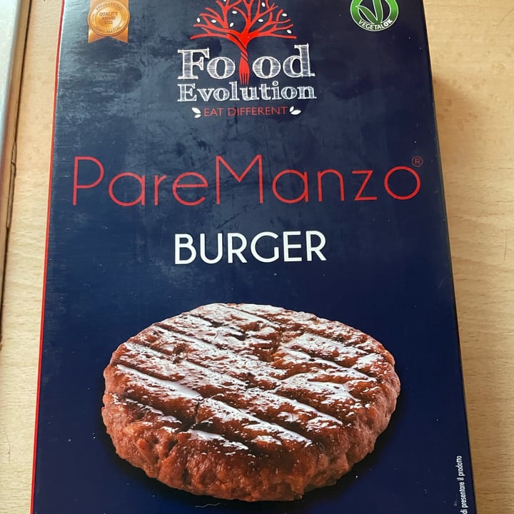 photo of Food Evolution PareManzo Burger shared by @laura81 on  12 Jun 2022 - review