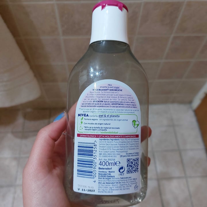 photo of Nivea Agua Micelar- MicellAIR shared by @delfinacabrera on  21 Sep 2022 - review