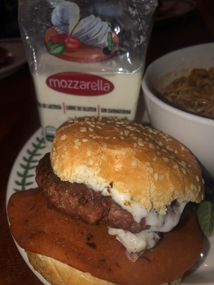photo of Planet Vegan Mx Queso Mozzarella Bloque shared by @chica-polemica on  23 Mar 2020 - review