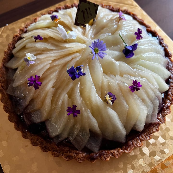 photo of marbre vegan Pear Tarte shared by @renokinko on  09 Dec 2021 - review