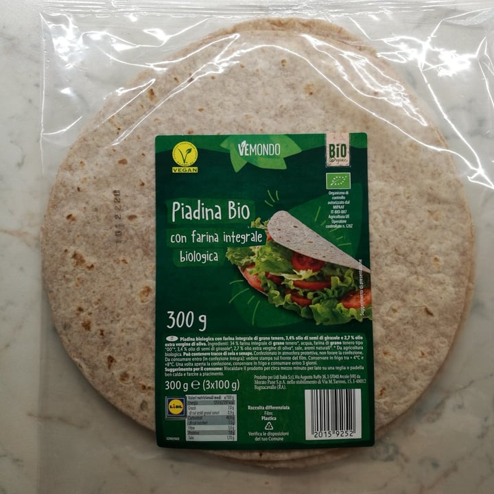 review photo of Vemondo Piadina bio integrale shared by @veglife95 on 18 Nov 2022 - review