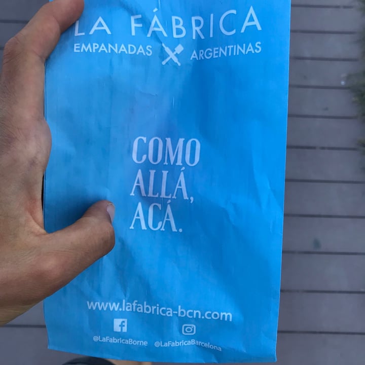 photo of La Fabrica (Empanadas Argentinas) Empanadas Veganas shared by @david- on  14 Jul 2021 - review