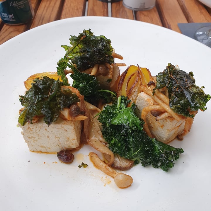 photo of Proud Mary Coal-Roasted Tofu shared by @pumpkin20 on  29 May 2021 - review