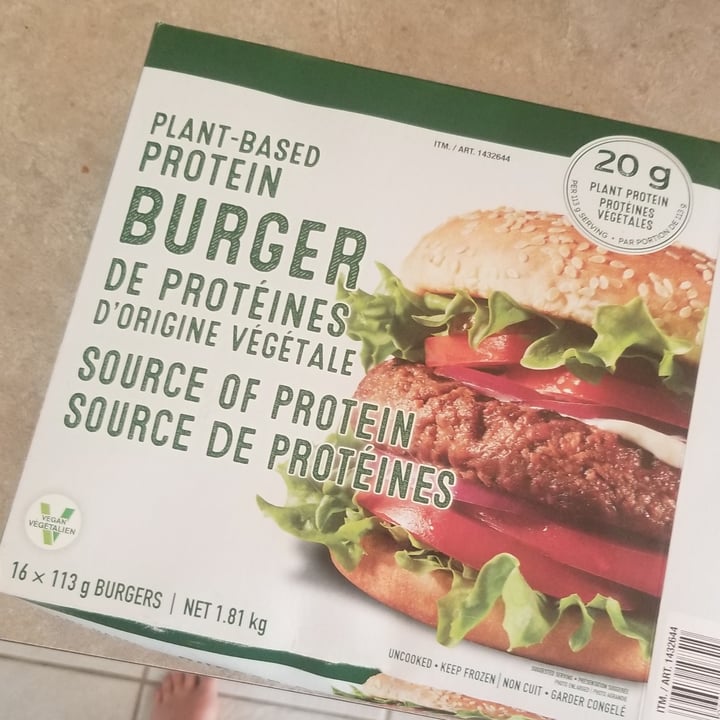 review photo of Costco Plant based Burger shared by @heidi-inthesea on 31 Oct 2021 - review
