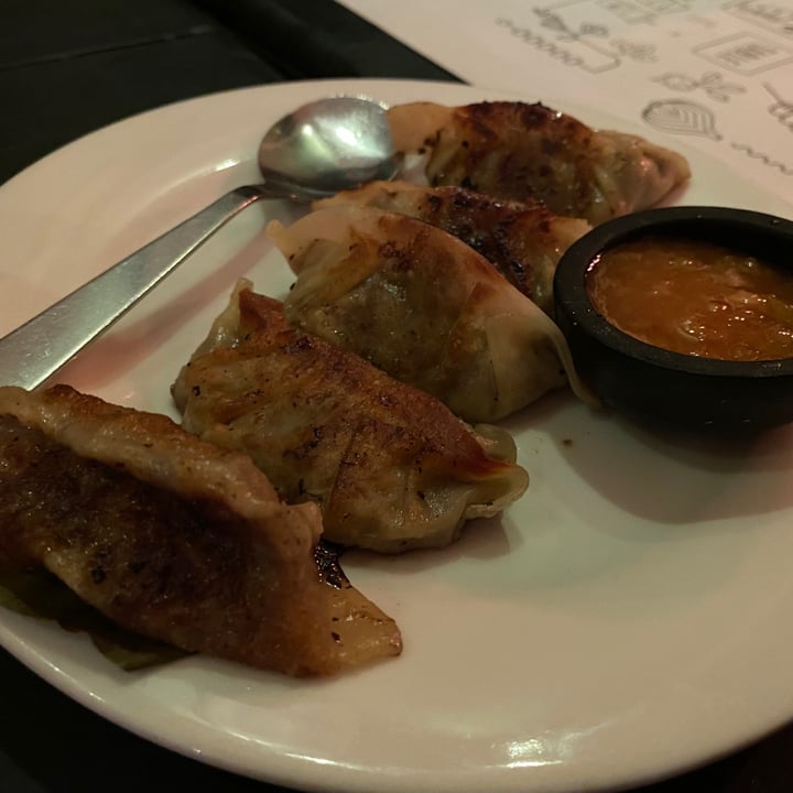 photo of Veggie Beans and Shakes Gyozas shared by @johnnycactus on  01 Jul 2021 - review