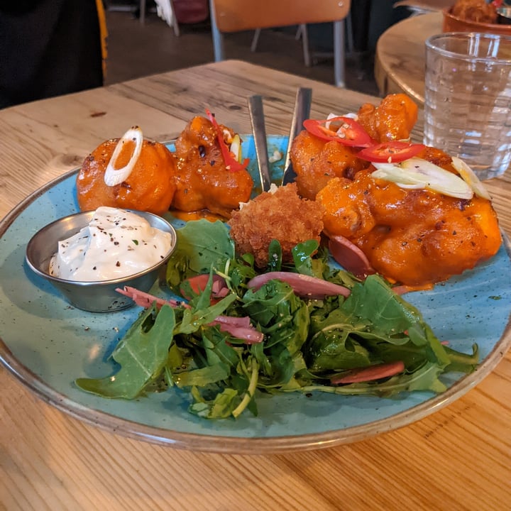 photo of Stereo Buffalo Cauliflower shared by @katchan on  29 Aug 2022 - review