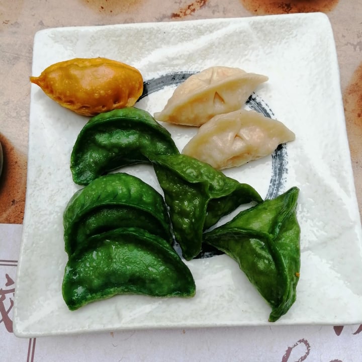 photo of Ravioli Wang Degustazione di ravioli shared by @anthe on  31 Aug 2021 - review