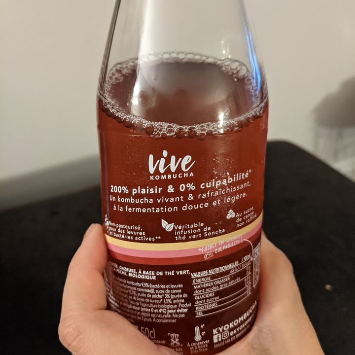 review photo of Kyo Vive Kombucha pêche sureau shared by @jennasdaydreams on 15 Oct 2021 - review