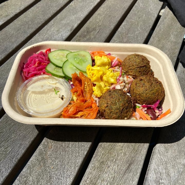 photo of Jack Bean Falafel Tahini Salad shared by @melvil on  20 Jun 2021 - review