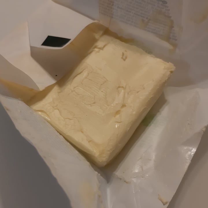 photo of Naturale Vegan butter shared by @giorgioalani on  31 Aug 2022 - review
