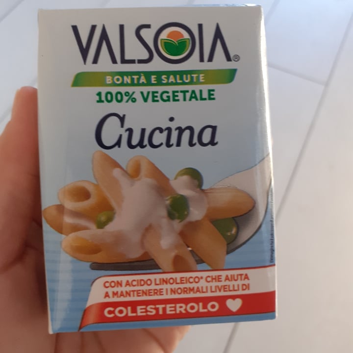 photo of Valsoia Panna 100% Vegetale shared by @trilli21 on  10 Apr 2022 - review