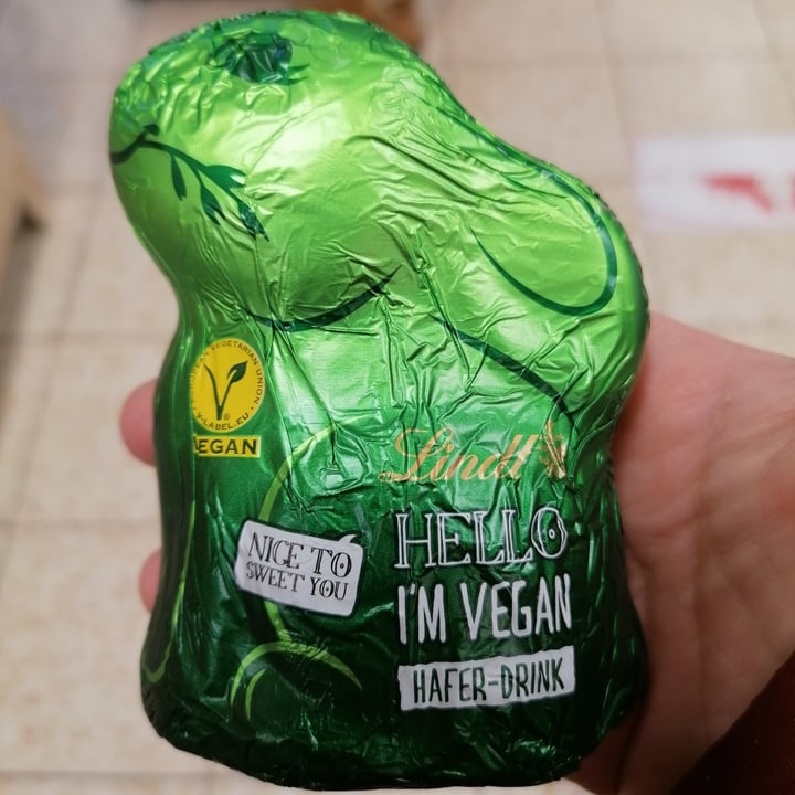 photo of Lindt Hafer-Drink Bunny (Hello I'm Vegan) shared by @martakafupi on  11 Mar 2022 - review
